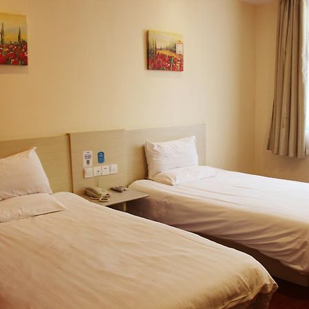 Starway Hotel Nantong Sports Convention Center Kamer foto